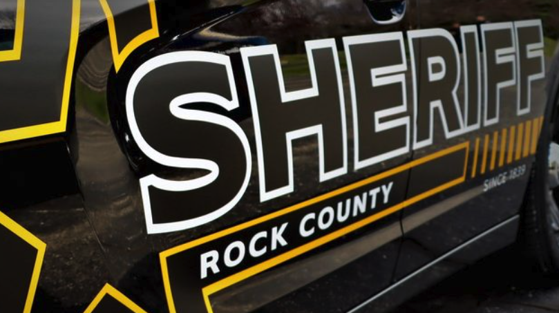 Rock County Sheriff: Possible tornado in Milton area Sunday 
